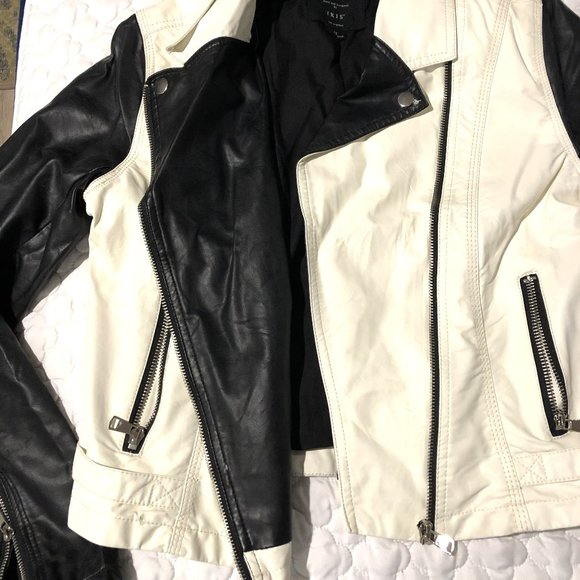 Ladies jacket - Picture 4 of 5